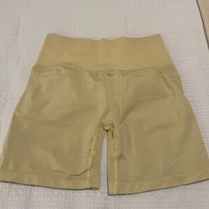 Oner Active Seamless Shorts - Sherbert Yellow